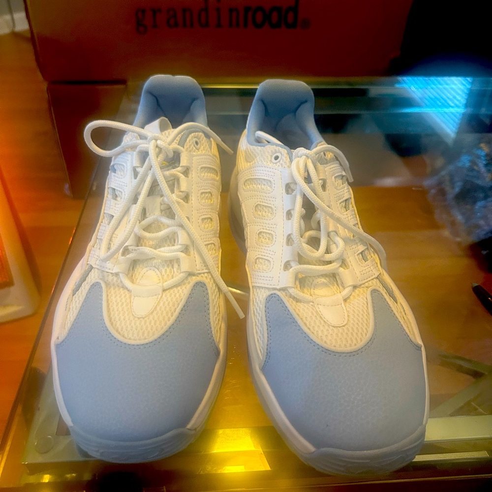 Reebox Solution Mid Men’s sneakers